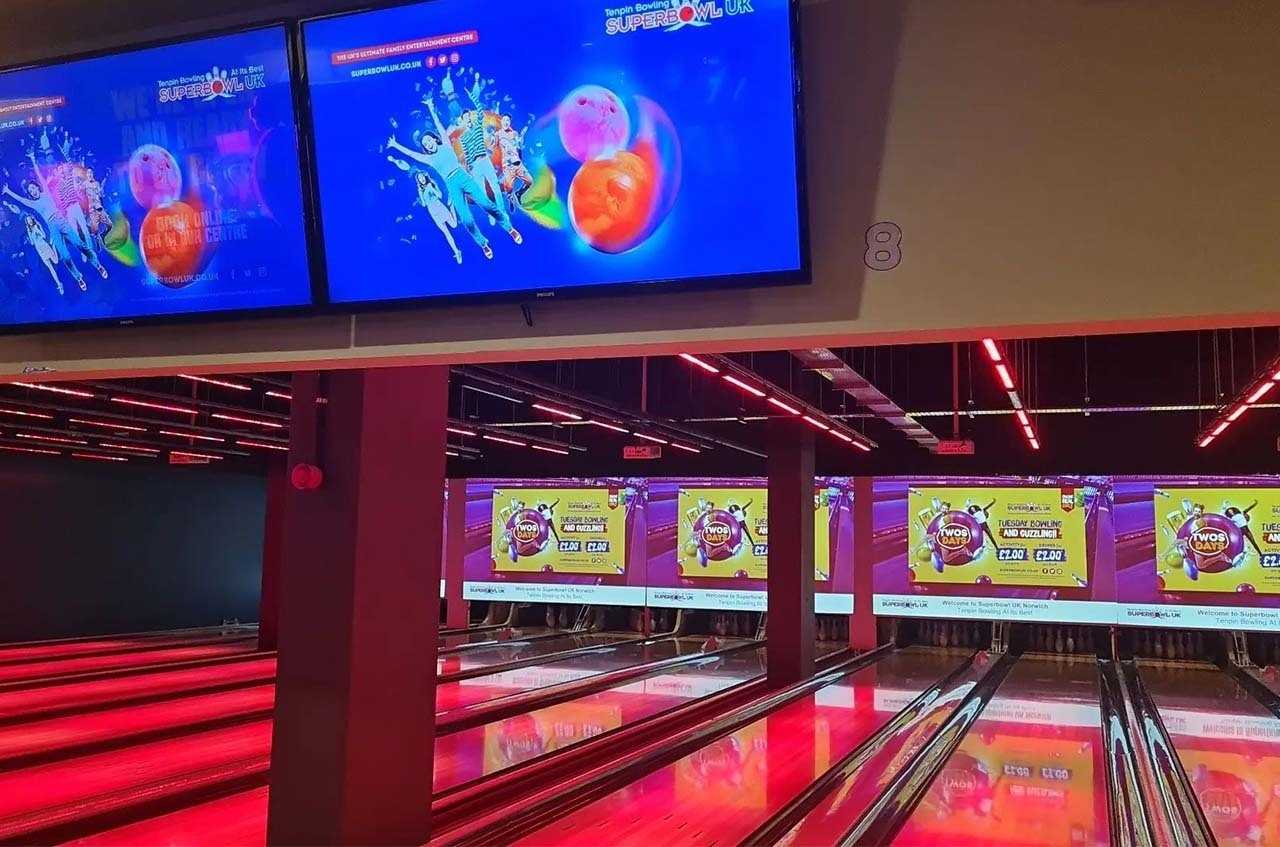 Bowling lanes at a Superbowl UK venue